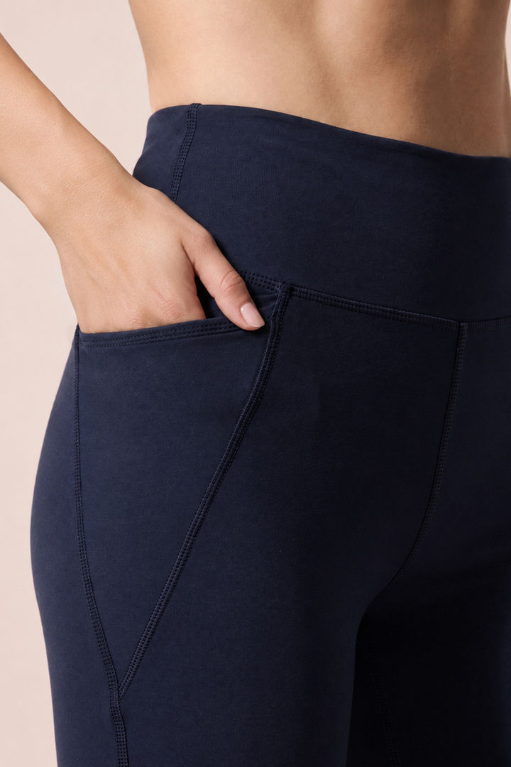 Zelocity Quick Dry Training Flare Track Pant - Naval Academy — image 5